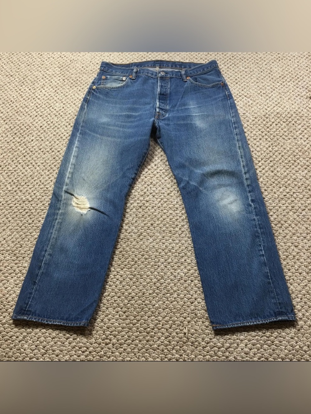 Levis 501 Jeans Mens 35x27 Blue Denim Straight Leg Button Fly Distressed Faded